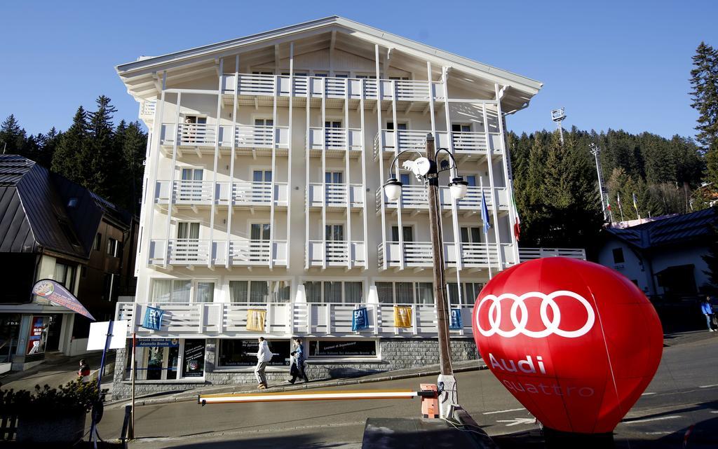 Hotel Miramonti Madonna di Campiglio Exterior photo
