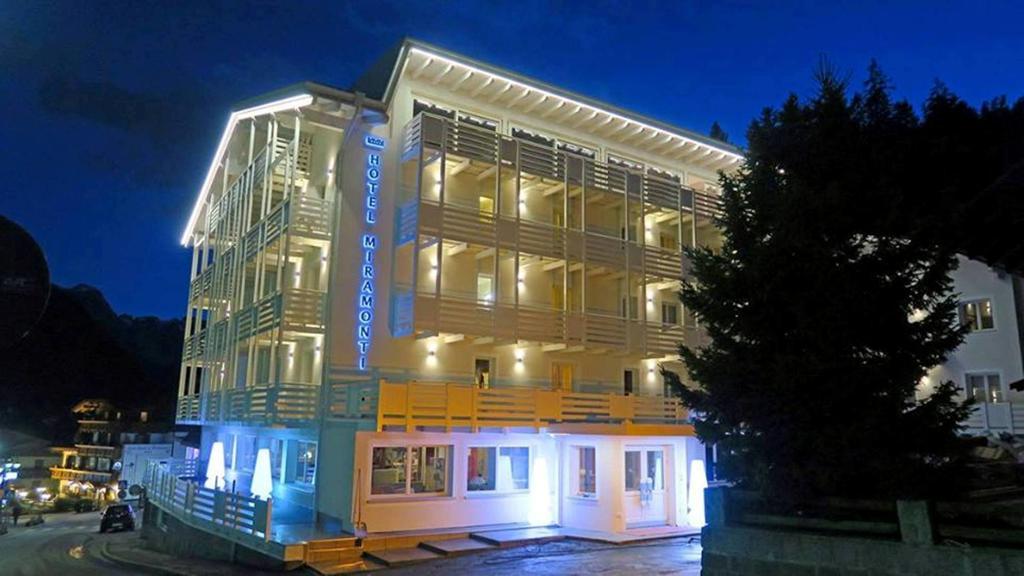 Hotel Miramonti Madonna di Campiglio Exterior photo